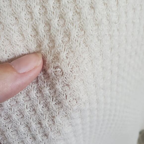 UO Oatmeal Waffle Knit - Picture 9 of 10